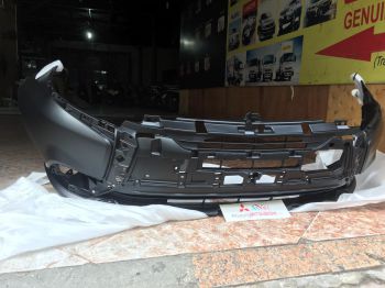 Ba đờ sốc trước xe mitsubishi Outlander