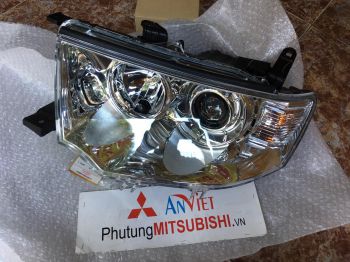 Đèn pha xe Pajero Sport 