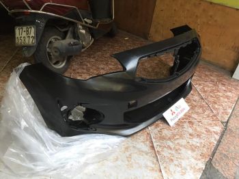 Ba đờ sốc trước xe mitsubishi Attrage