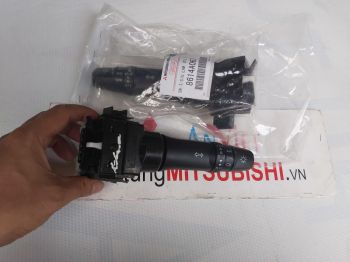 Công tắc đèn pha cốt và công tắc gạt mưa Xe Mitsubishi Triton 2008- 2016, Mitsubishi Pajero Sport 2010 - 2018,  Mitsubishi Zinger 8614A224 8614A221 8614A067 8614A224