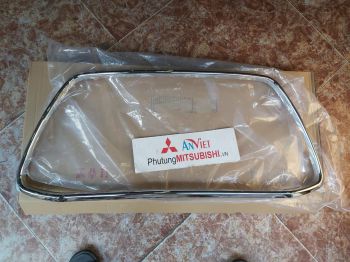 Viền mạ ba sốc trước xe mitsubishi Outlander Sport