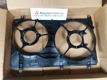 Lồng quạt két nước xe Mitsubishi Grandis