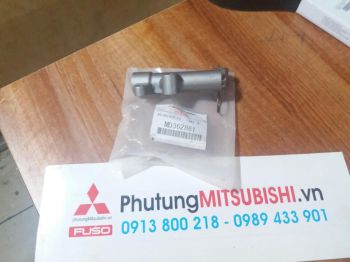 Ty tăng thủy lực xe Mitsubishi Pajero ngân hàng