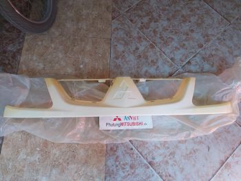 Xương đỡ ca lăng xe Mitsubishi Jolie