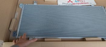 Dàn nóng Mitsubishi Xpander