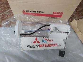 Cụm bơm xăng xe Mitsubishi Pajero Sport