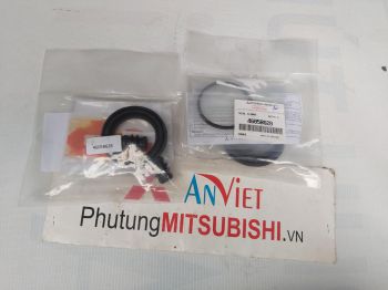 Cuppen phanh xe Mitsubishi Pajero Sport