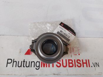 Bi tê xe Mitsubishi Pajero V45