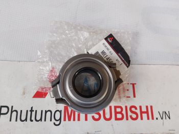 Bi tê xe Mitsubishi Pajero V93