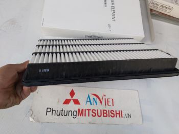 Lọc gió động cơ xe Mitsubishi Pajero V93 và V73