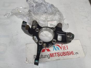 Ngõng moay ơ xe Mitsubishi Pajero Sport 2018