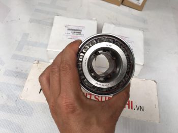 Bi láp sau Mitsubishi Triton