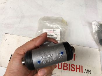 Xy lanh phanh xe Mitsubishi Pajero Sport 