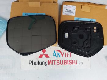 Mặt gương bên phụ xe Mitsubishi Triton