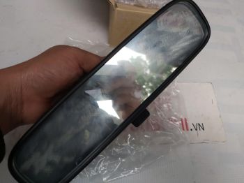 Gương trong xe Mitsubishi Triton