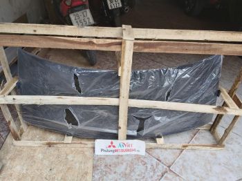 Kính cửa hậu, kính cốp sau, kính lưng xe Mitsubishi Outlander