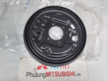 Mâm dừng phanh sau xe Mitsubishi Jolie