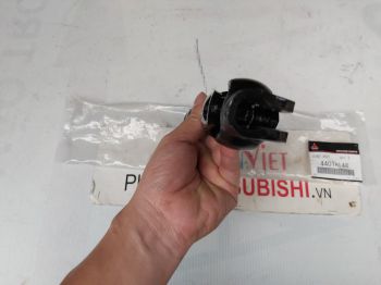 Khớp các đăng lái xe Mitsubishi Pajero