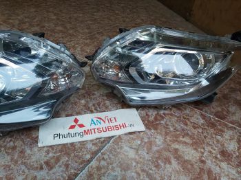 Đèn pha xe Mitsubishi Triton mý đen có xenon