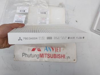Lọc gió điều hòa xe Mitsubishi Pajero Sport 2018