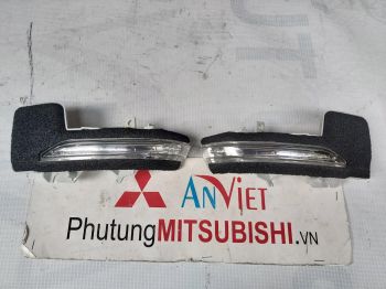 Đèn xi nhan gương bên phụ xe Mitsubishi Xpander