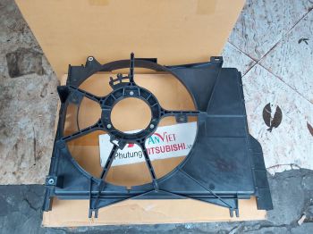 Lồng quạt két nước số sàn xe Mitsubishi Attrage