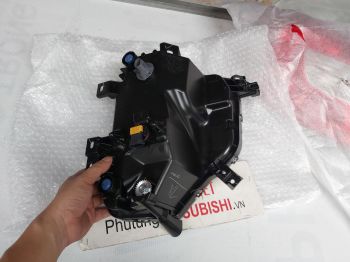 Đèn ba đờ sốc trước Mitsubishi Triton 2020