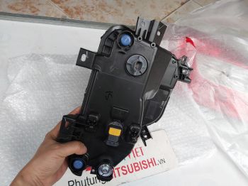 Đèn cản trước Mitsubishi Triton 2020