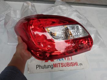 Đèn hậu bên lái xe mitsubishi Mirage 2016 có led
