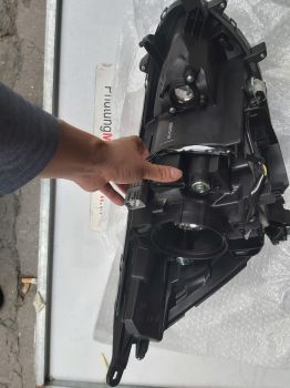 Đèn pha xe mitsubishi Mirage có led