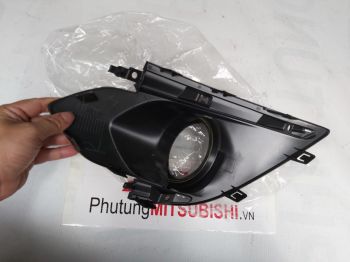 Ốp đèn gầm xe mitsubishi Mirage