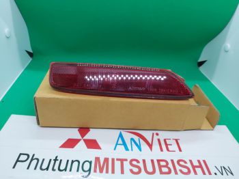Đèn cản sau xe mitsubishi Attrage