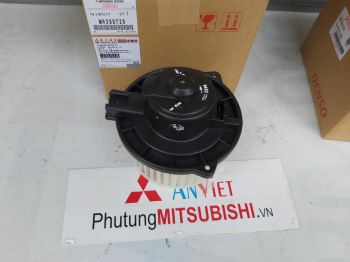 Mô tơ quạt dàn lạnh trong táp lô xe Pajero Ngân hàng V73