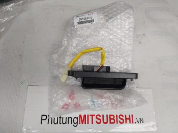 Tay mở cốp sau xe mitsubishi Outlander
