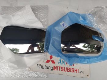Ốp gương mitsubishi Triton