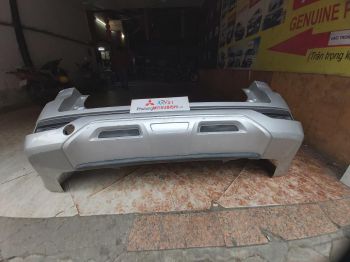 Ba đờ sốc sau xe mitsubishi Xpander hàng tháo xe