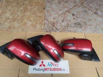Gương xe Attrage hàng thanh lý