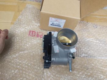 Cổ ga xe mitsubishi Grandis