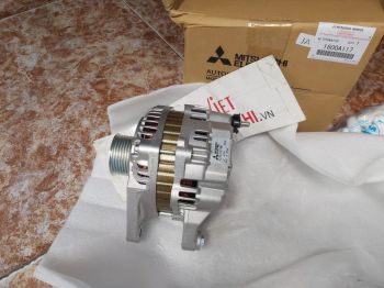 Máy phát xe Mitsubishi Pajero V93