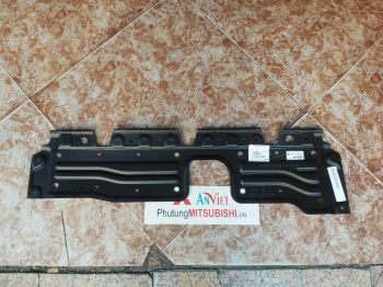 Chắn bùn động cơ xe mitsubishi Mirage 