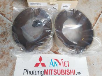 Guốc phanh sau xe mitsubishi Triton