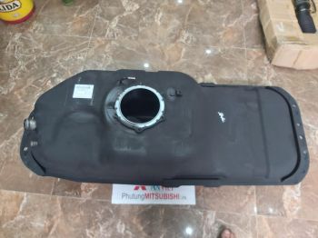 Bình nhiên liệu xe mitsubishi Zinger