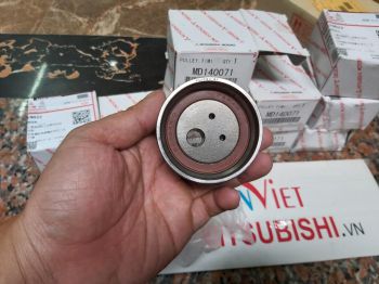 Bi tăng cam xe Mitsubishi Pajero ngân hàng V93