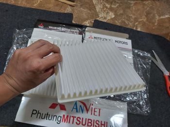 Lọc gió điều hòa xe mitsubishi Attrage hàng thay thế