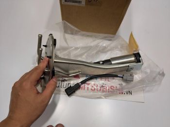 Cụm bơm xăng xe Pajero