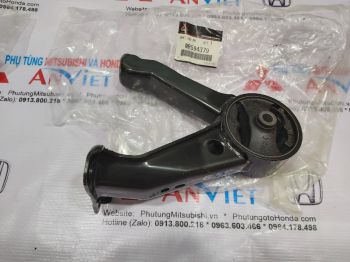 Chân máy sau xe Grandis