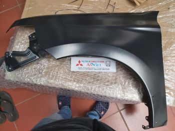 Tai xe mitsubishi Outlander 2020