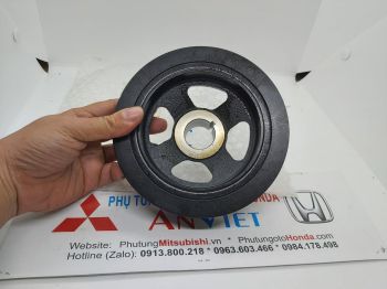 Puly đầu trục cơ xe mitsubishi Outlander