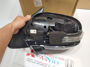 Gương chiếu hậu xe mitsubishi Outlander 2020
