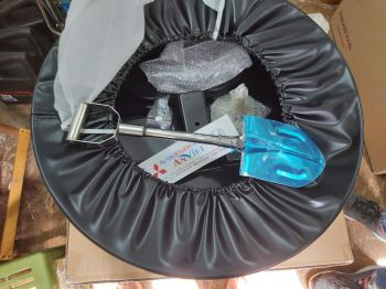 Ốp lốp dự phòng xe Mitsubishi Pajero